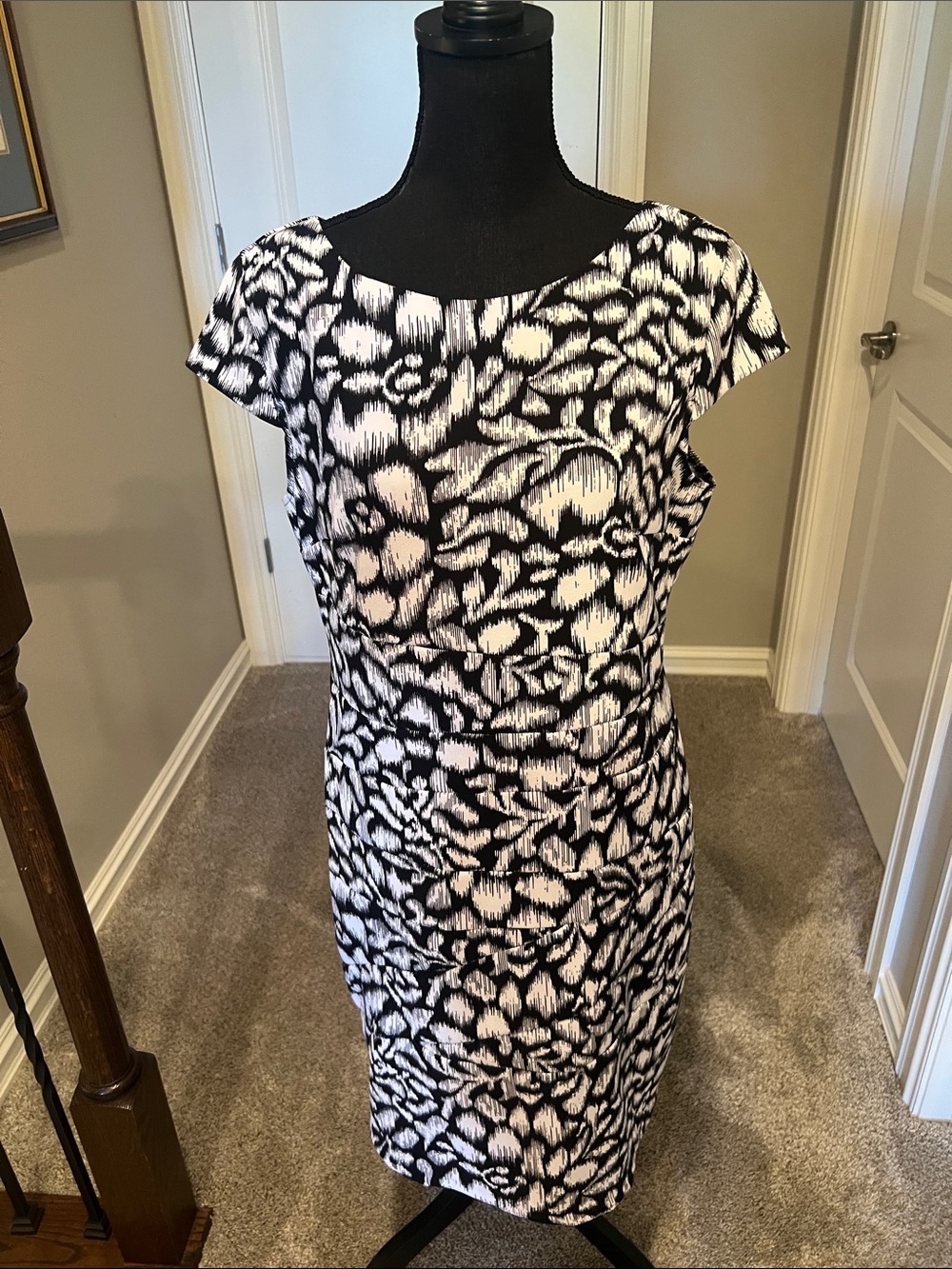Classic Black & White Floral Sheath Dress